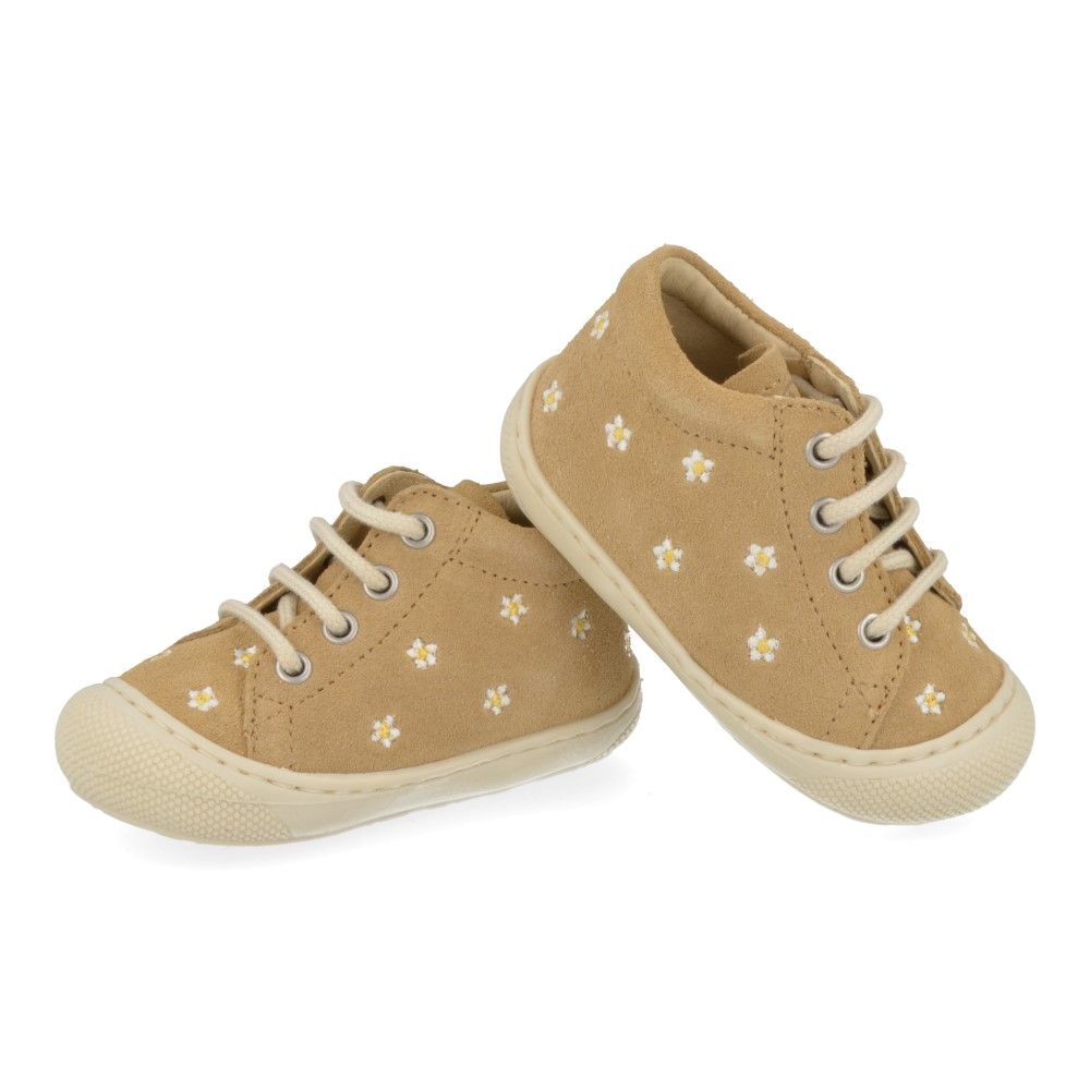 Naturino Veterschoen - Naturino Kinderschoenen - Sand | Cocoon Embrod. Daisies