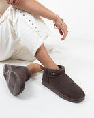 Warmbat UGG - Warmbat Damesschoenen - Bruin | Durack Boot